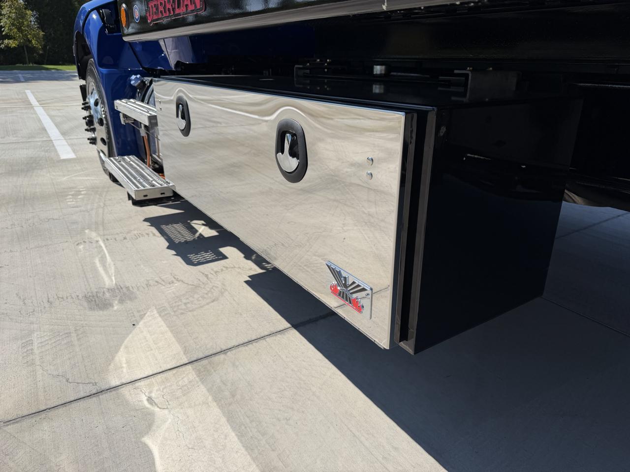 Peterbilt 536  2027