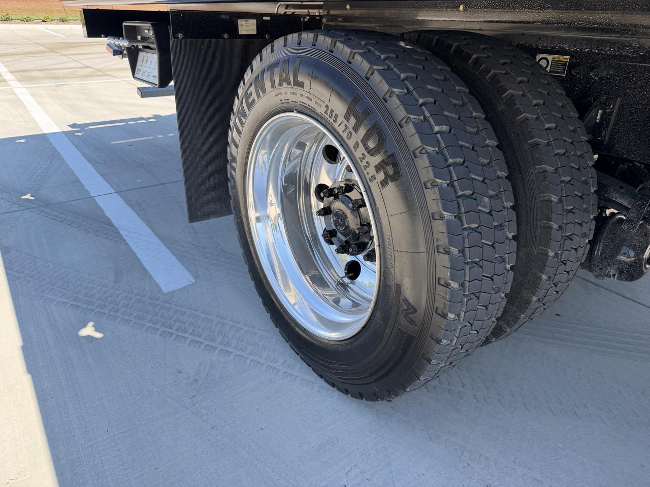 Peterbilt 536  2027