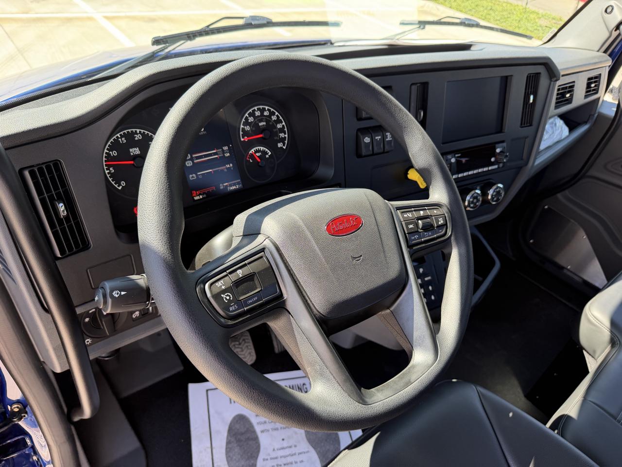 Peterbilt 536  2027