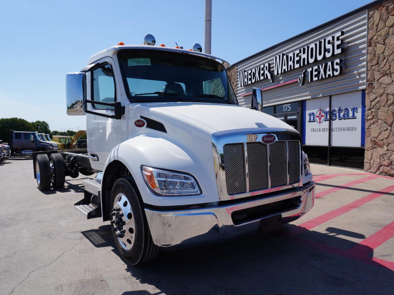 Peterbilt 536  2027