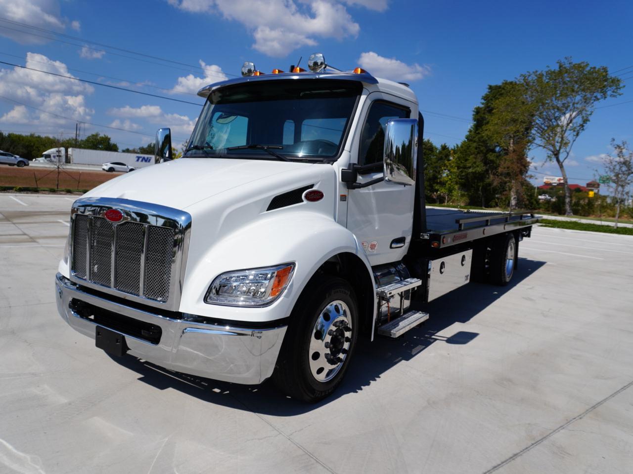 Peterbilt 536  2027