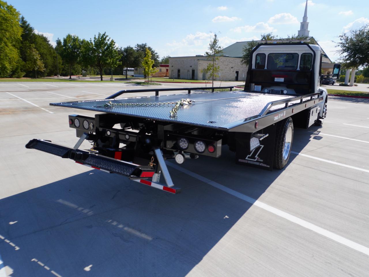 Peterbilt 536  2027