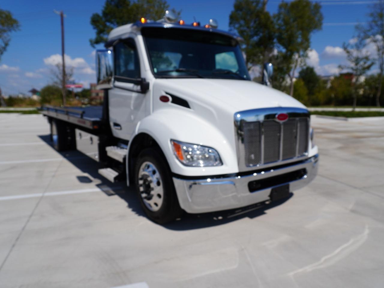 Peterbilt 536  2027