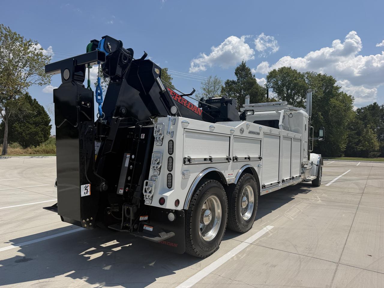 Peterbilt 567  2024