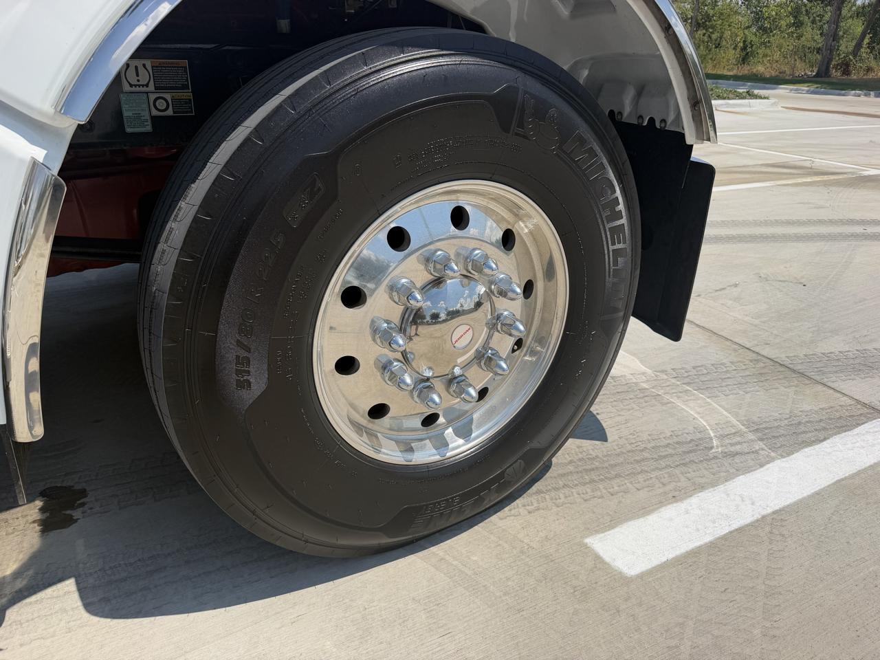 Peterbilt 567  2024