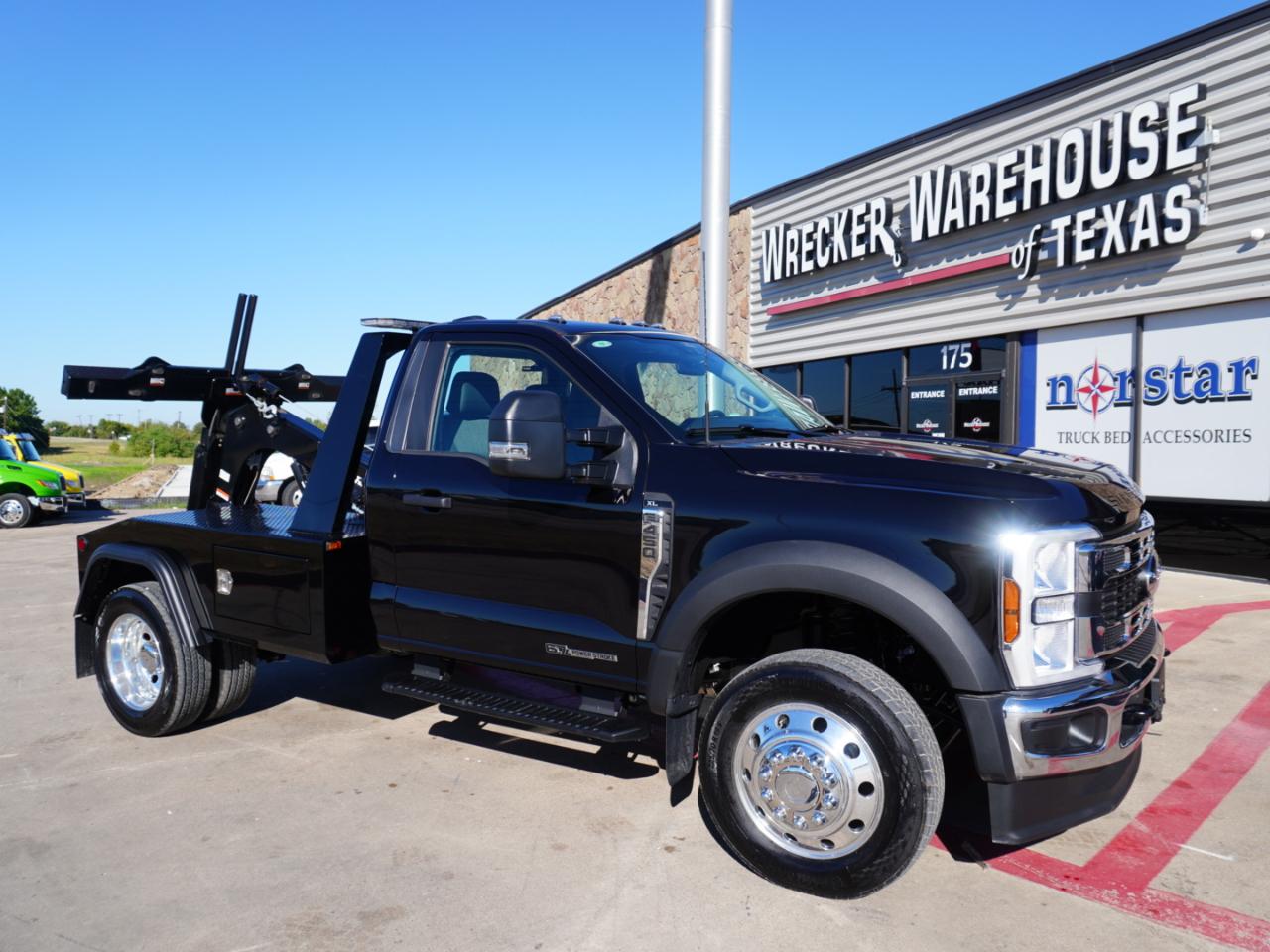 2026 Ford Super Duty F-450 DRW XLT 2WD Reg Cab 145" WB 60" CA