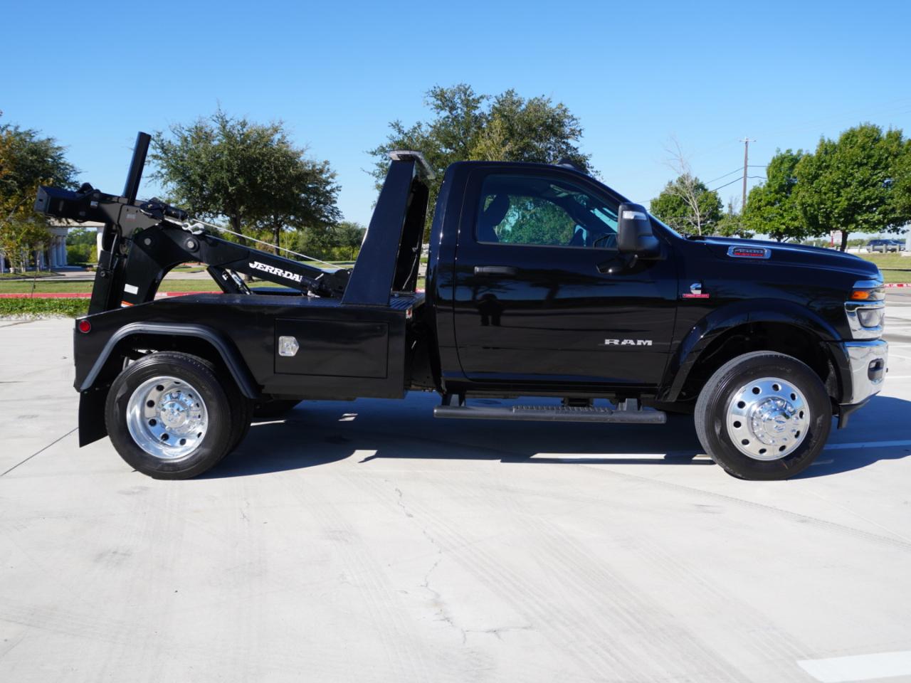 RAM 4500 Chassis Cab Big Horn 4x2 Reg Cab 60" CA 144.5" WB 2027