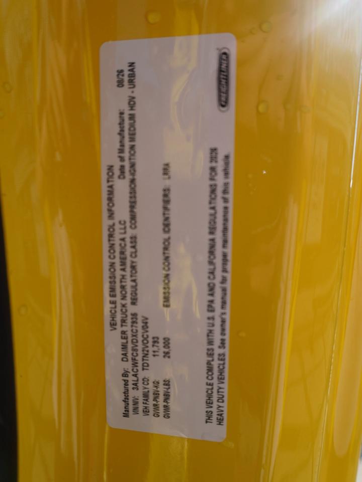 Freightliner M2 106  2027
