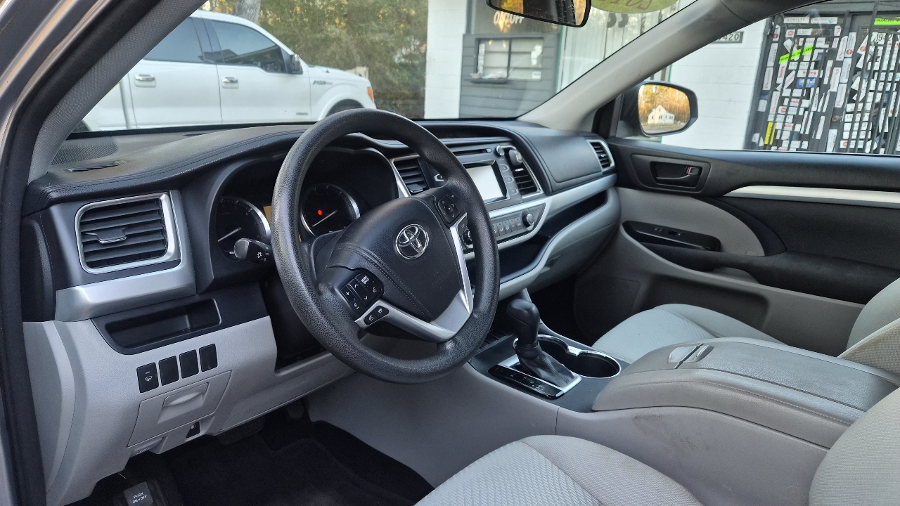 Toyota Highlander  2014