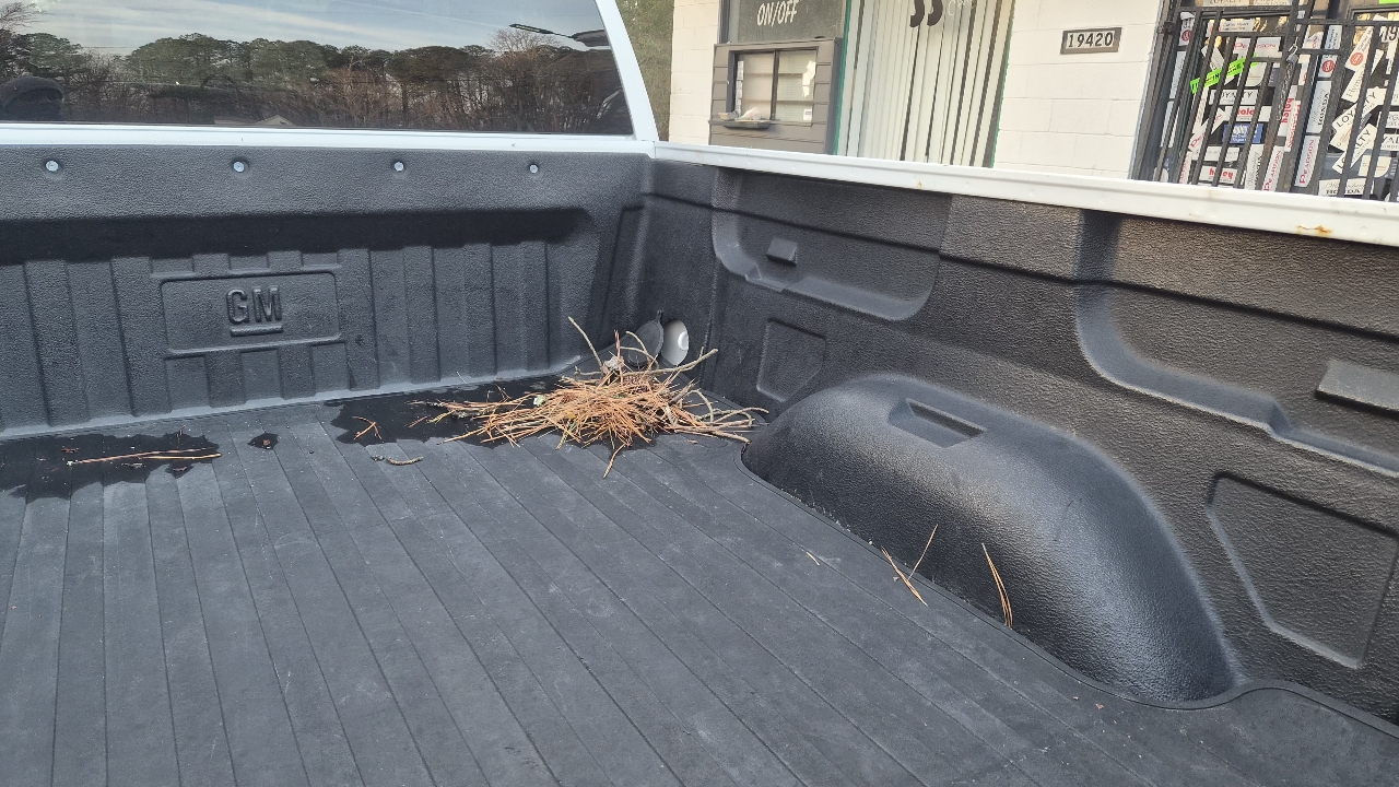 Chevrolet 1500 Pickups Ext Cab 155.5" 4WD 2011