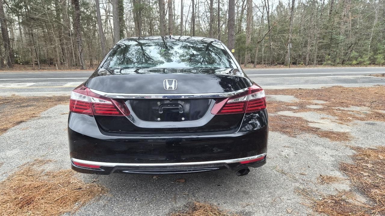 Honda Accord Sedan  2017