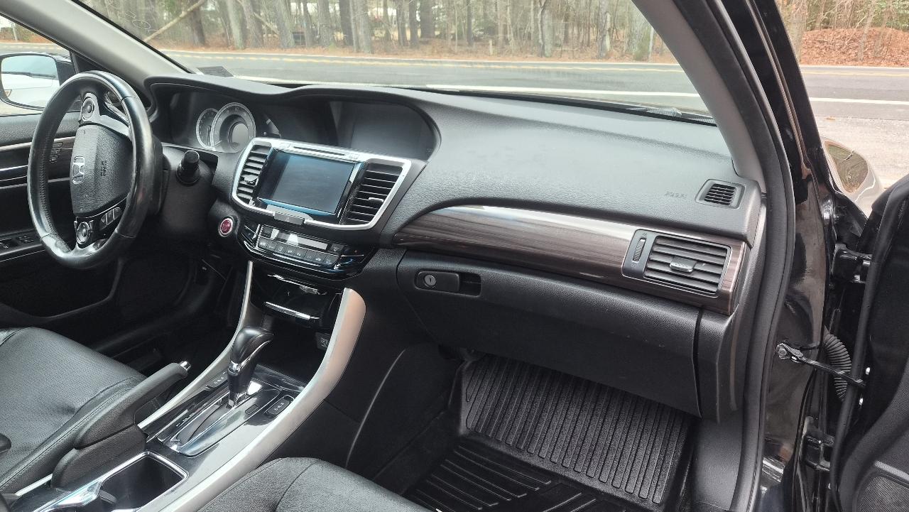 Honda Accord Sedan  2017