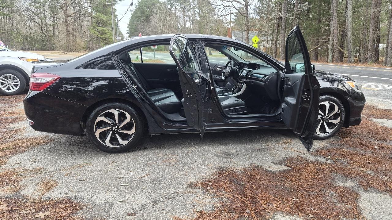 Honda Accord Sedan  2017