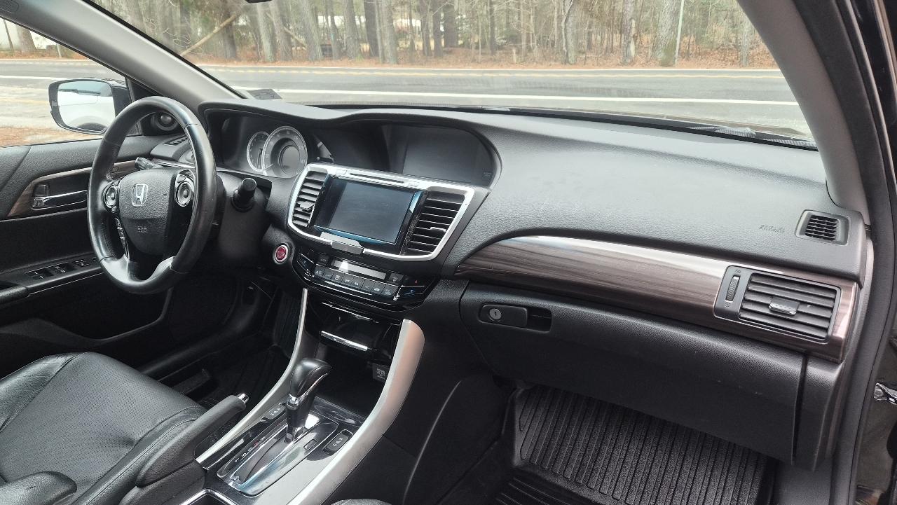 Honda Accord Sedan  2017