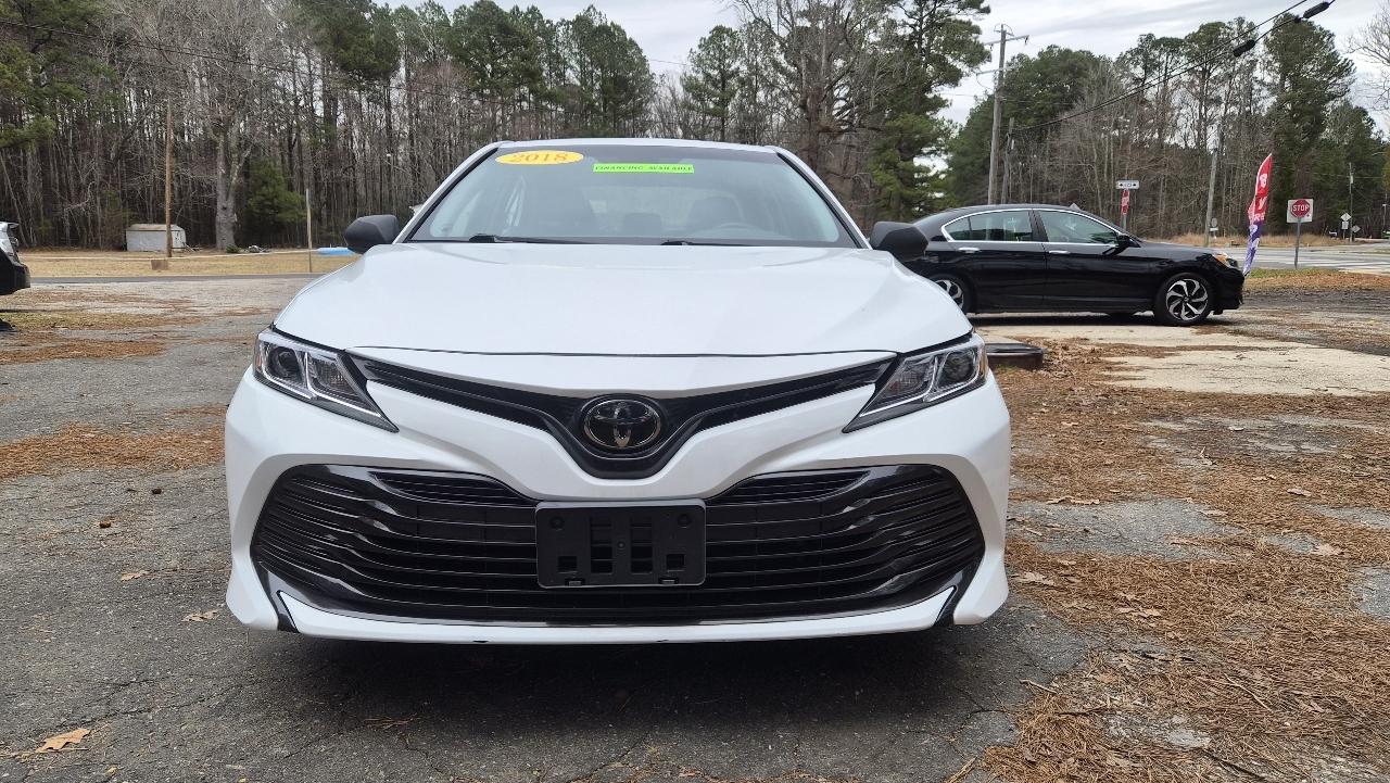 Toyota Camry  2018