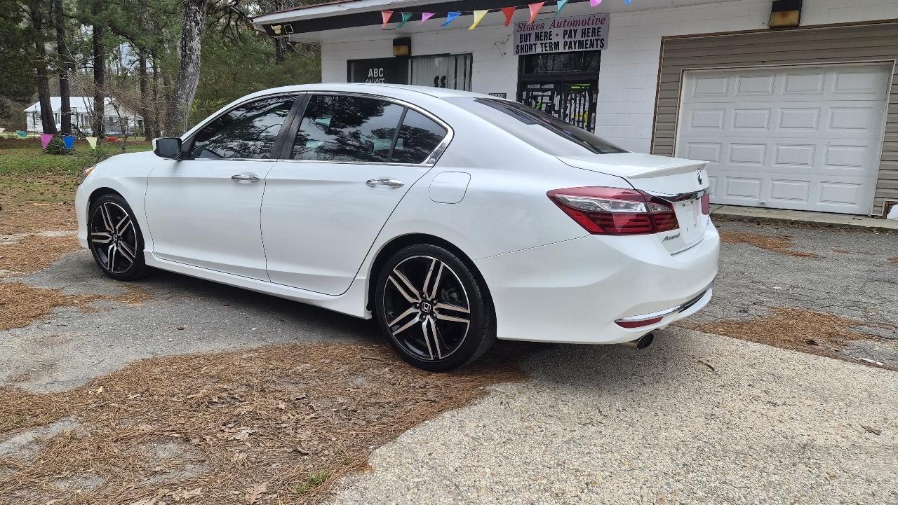 Honda Accord Sedan  2017