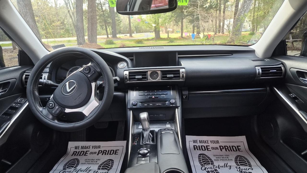 Lexus IS 350  2014
