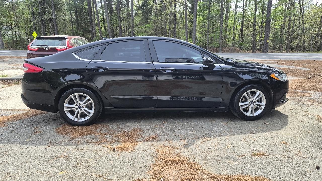 Ford Fusion 4dr Sdn SE FWD 2018