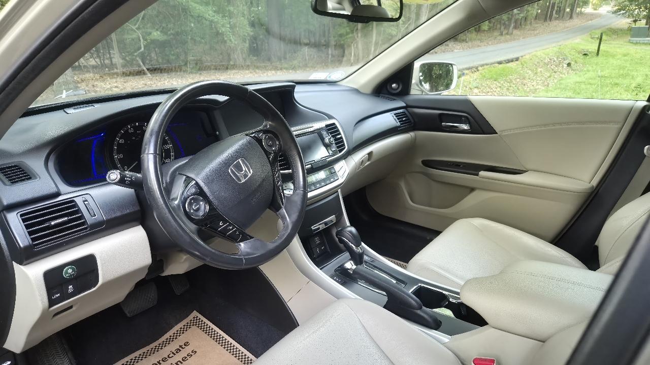 Honda Accord Hybrid EX-L Sedan 2015