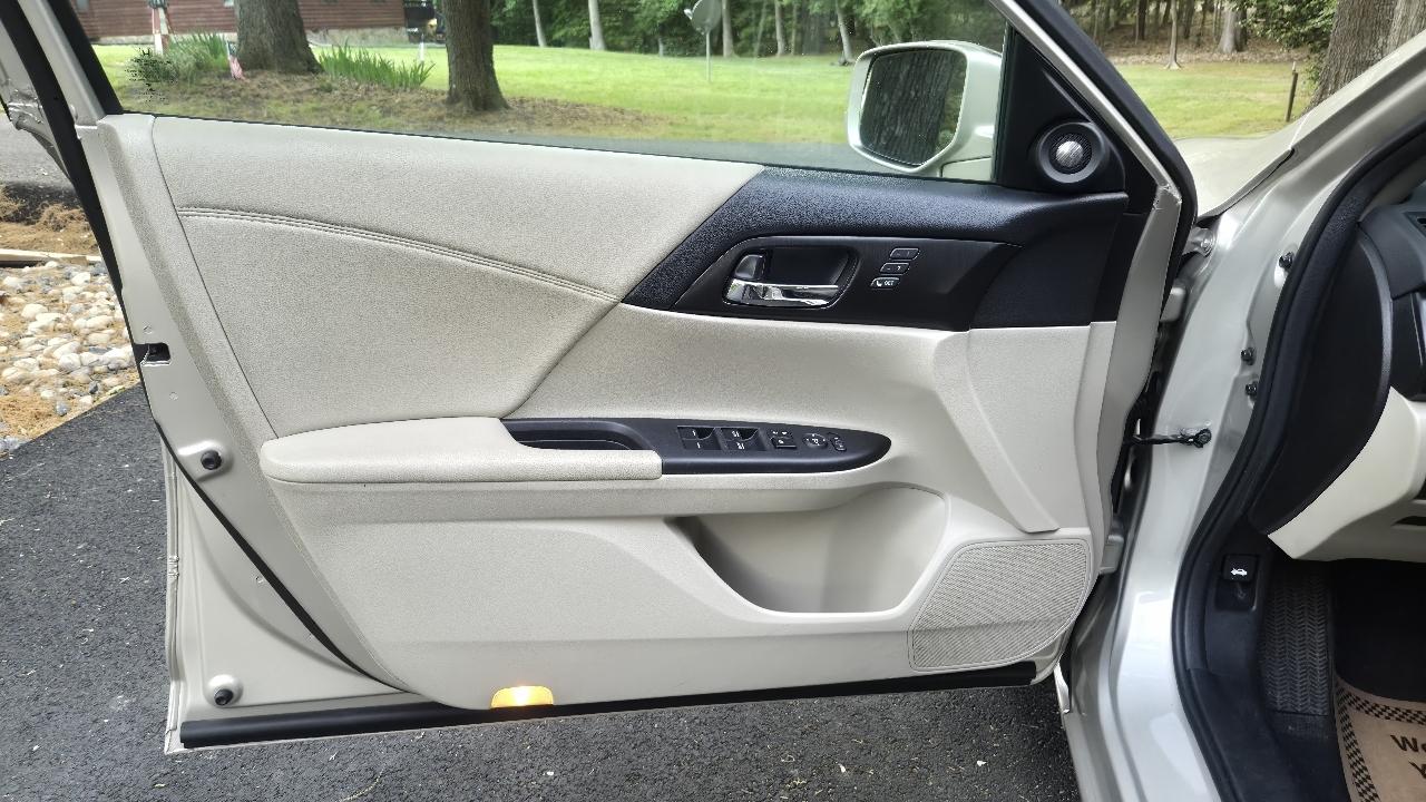 Honda Accord Hybrid EX-L Sedan 2015