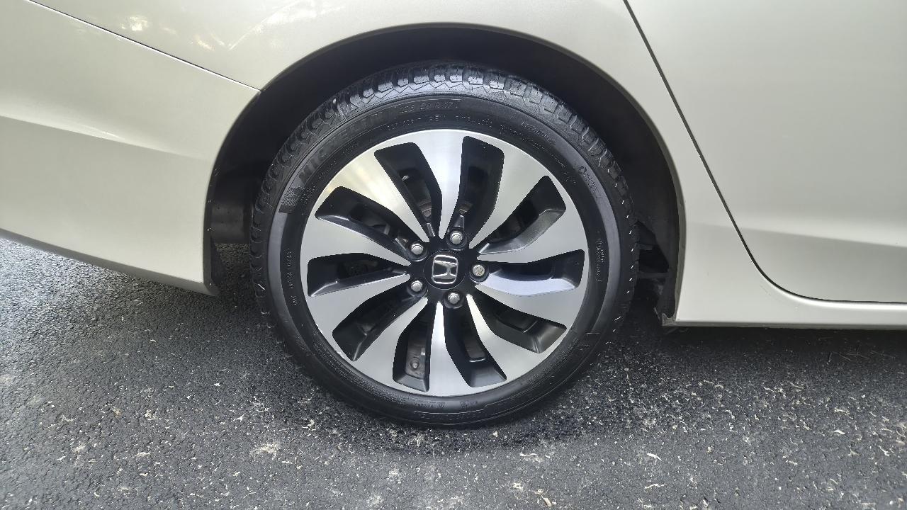 Honda Accord Hybrid EX-L Sedan 2015