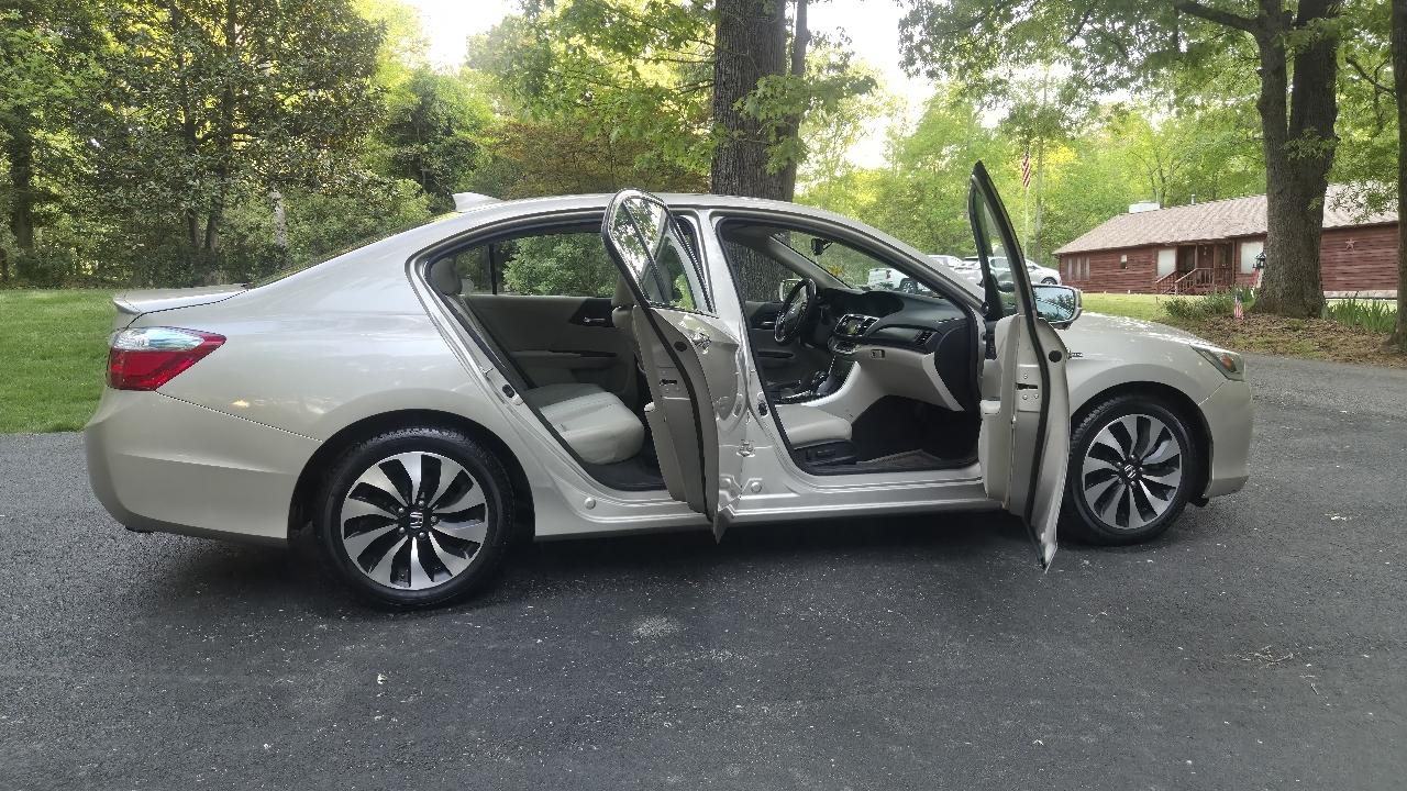 Honda Accord Hybrid EX-L Sedan 2015