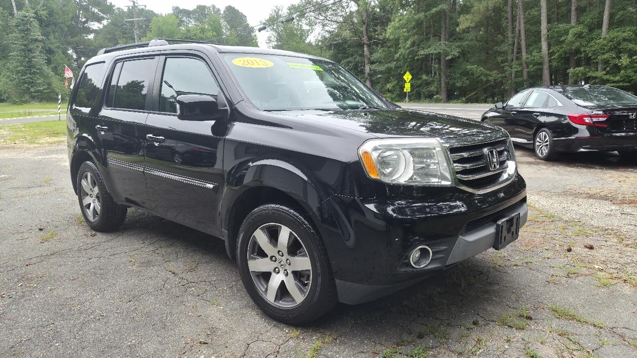 Honda Pilot Touring 4WD with DVD 2013