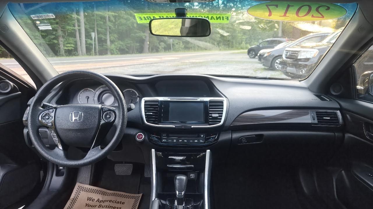 Honda Accord EX-L 4D Sedan w/Nav 2017