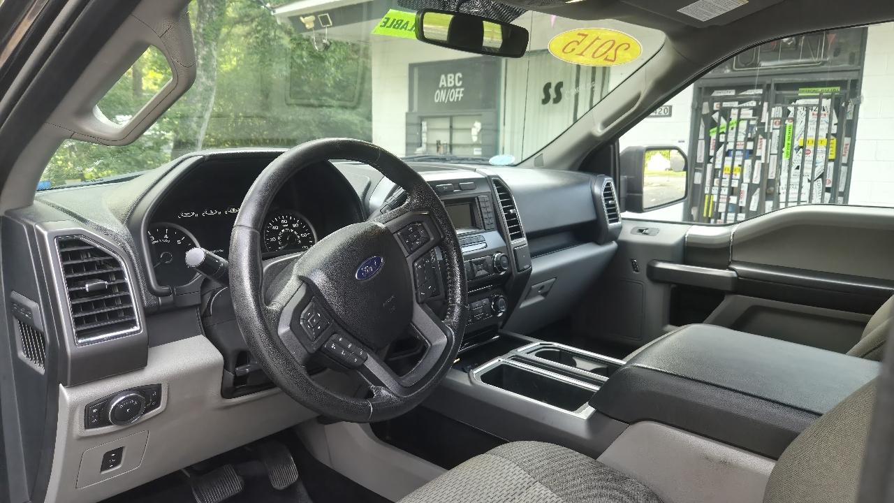 Ford F-150 SuperCrew  2015