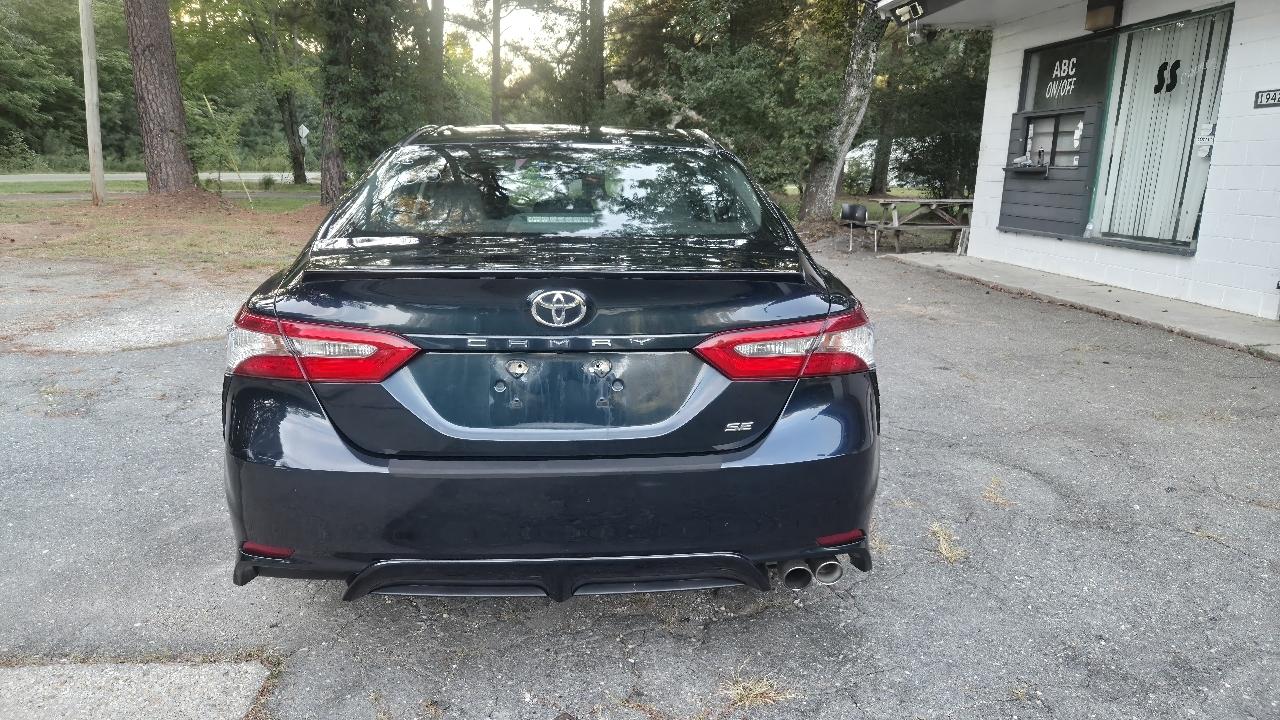 Toyota Camry SE 4D Sedan 2018