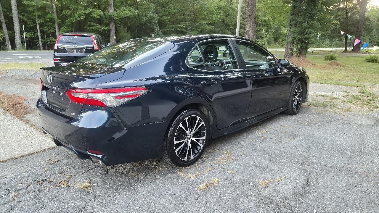 Toyota Camry SE 4D Sedan 2018