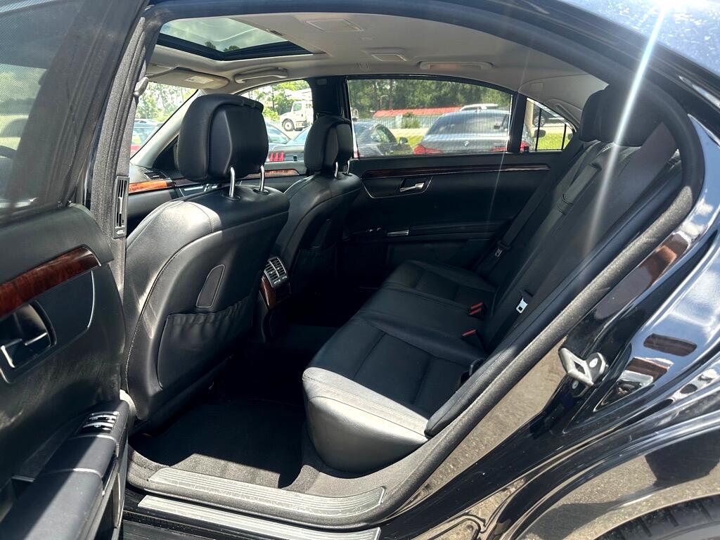 Mercedes-Benz S-Class S550 2013 Mercedes-Benz S-Class S550 2013