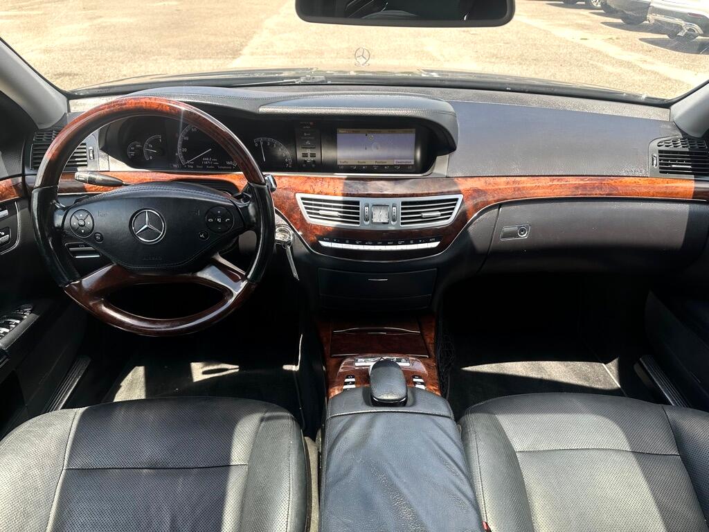Mercedes-Benz S-Class S550 2013 Mercedes-Benz S-Class S550 2013