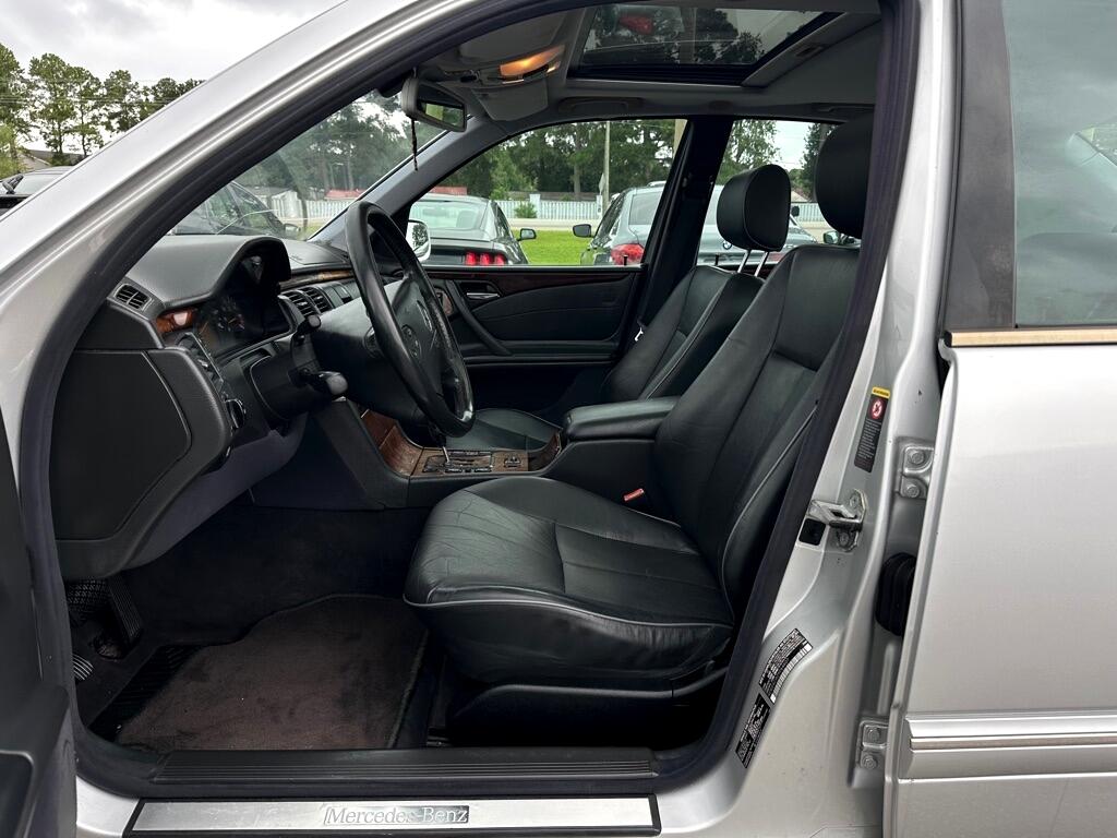 Mercedes-Benz E-Class E320 2002 Mercedes-Benz E-Class E320 2002