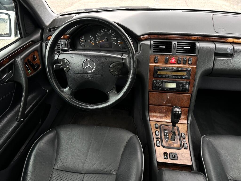 Mercedes-Benz E-Class E320 2002 Mercedes-Benz E-Class E320 2002