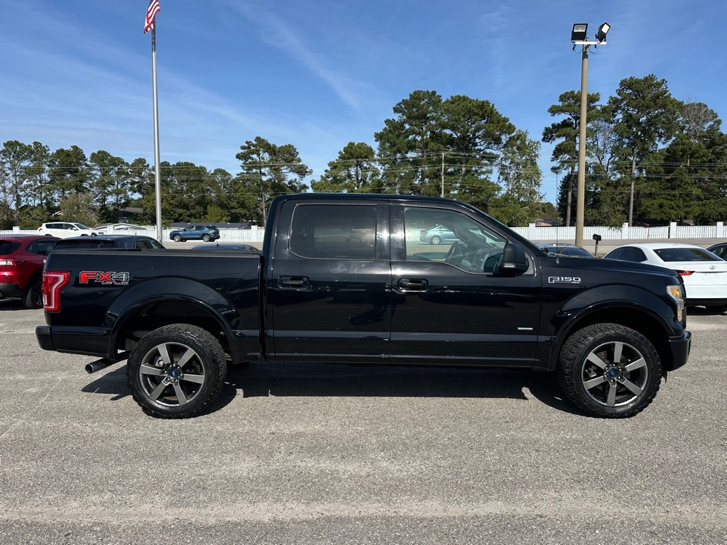 Ford F-150 XL SuperCrew 5.5-ft. Bed 4WD 2016 Ford F-150 XL SuperCrew 5.5-ft. Bed 4WD 2016