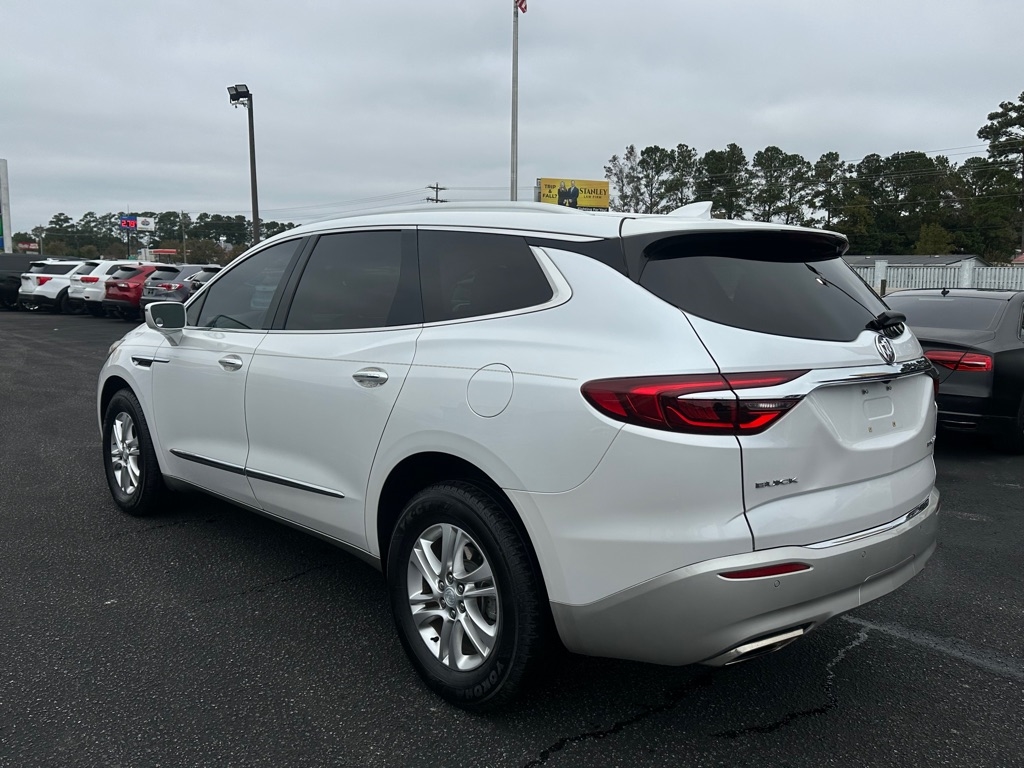 Buick Enclave Essence FWD 2018 Buick Enclave Essence FWD 2018