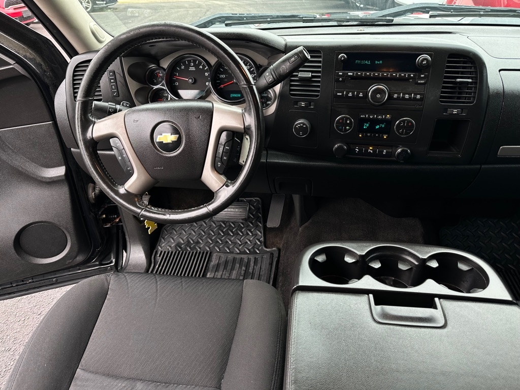 Chevrolet Silverado 1500 LT Ext. Cab 4WD 2013 Chevrolet Silverado 1500 LT Ext. Cab 4WD 2013