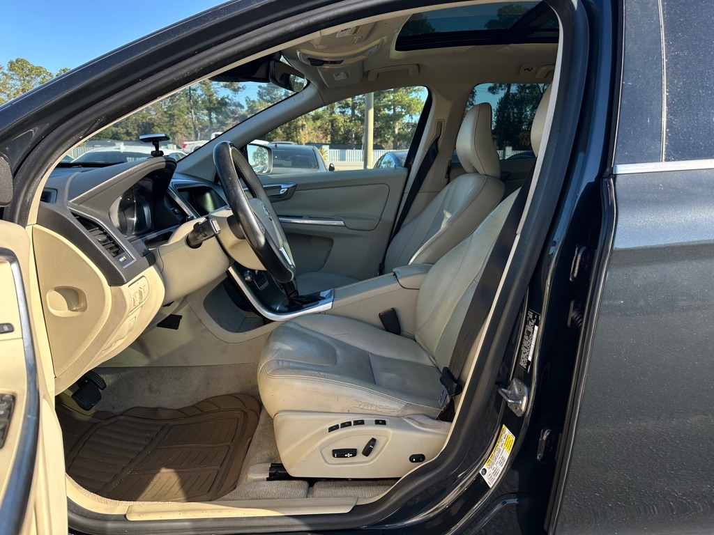 Volvo XC60 T6 Drive-E Platinum FWD 2016