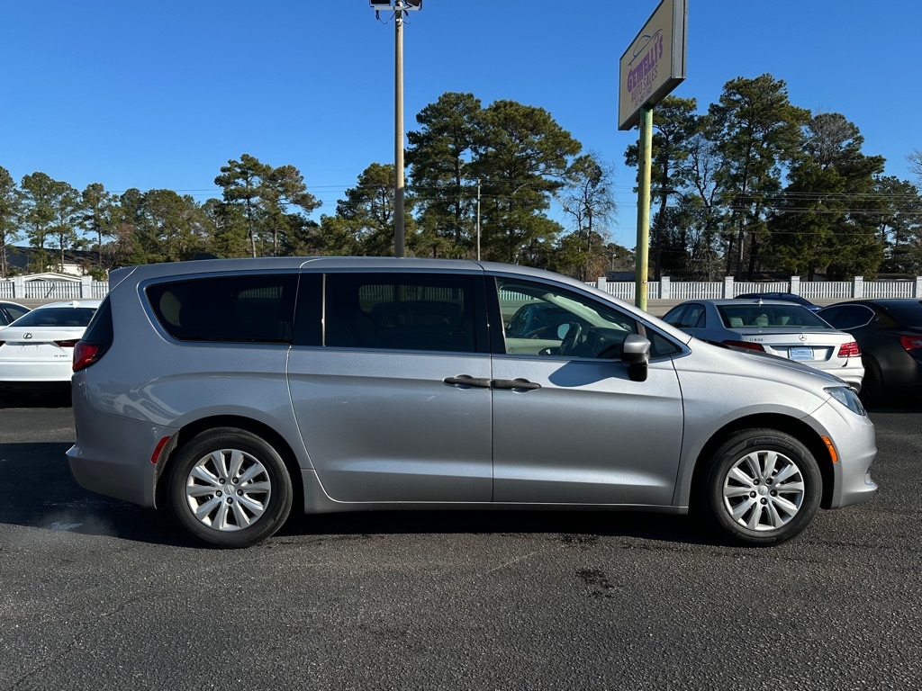 Chrysler Pacifica L 2018