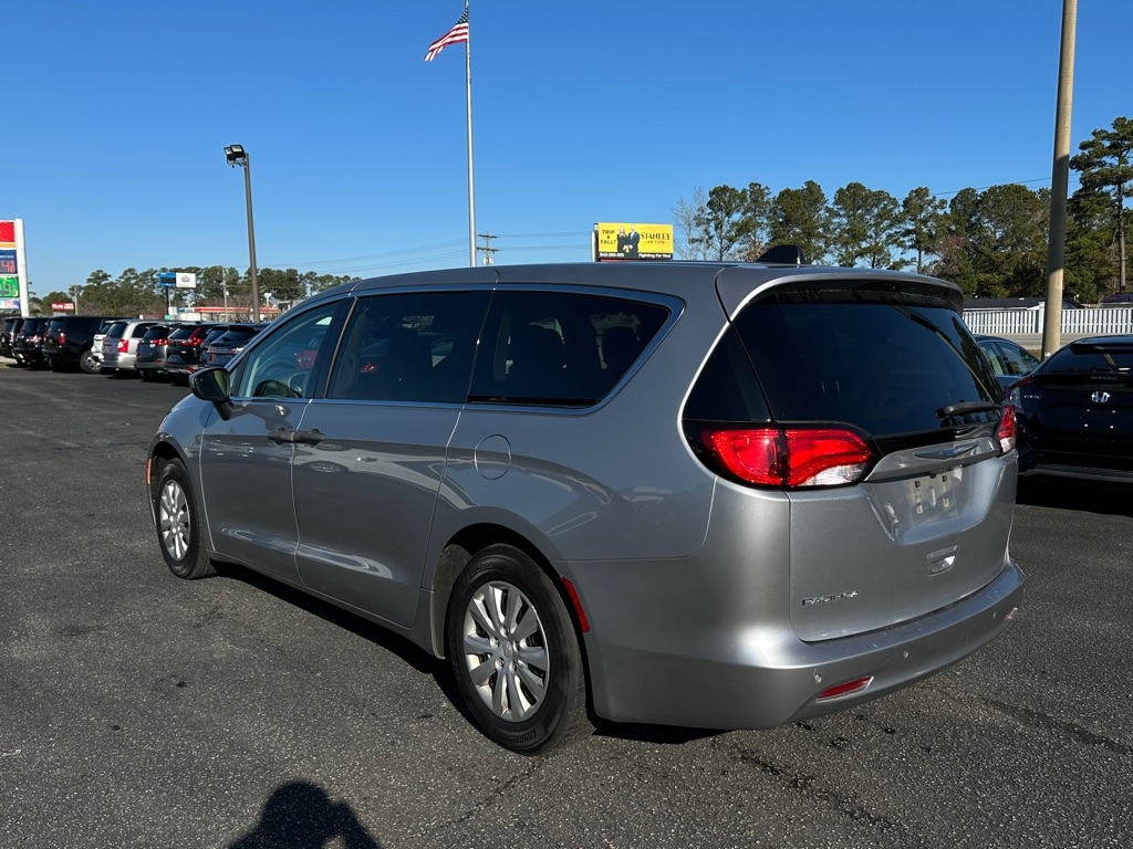 Chrysler Pacifica L 2018
