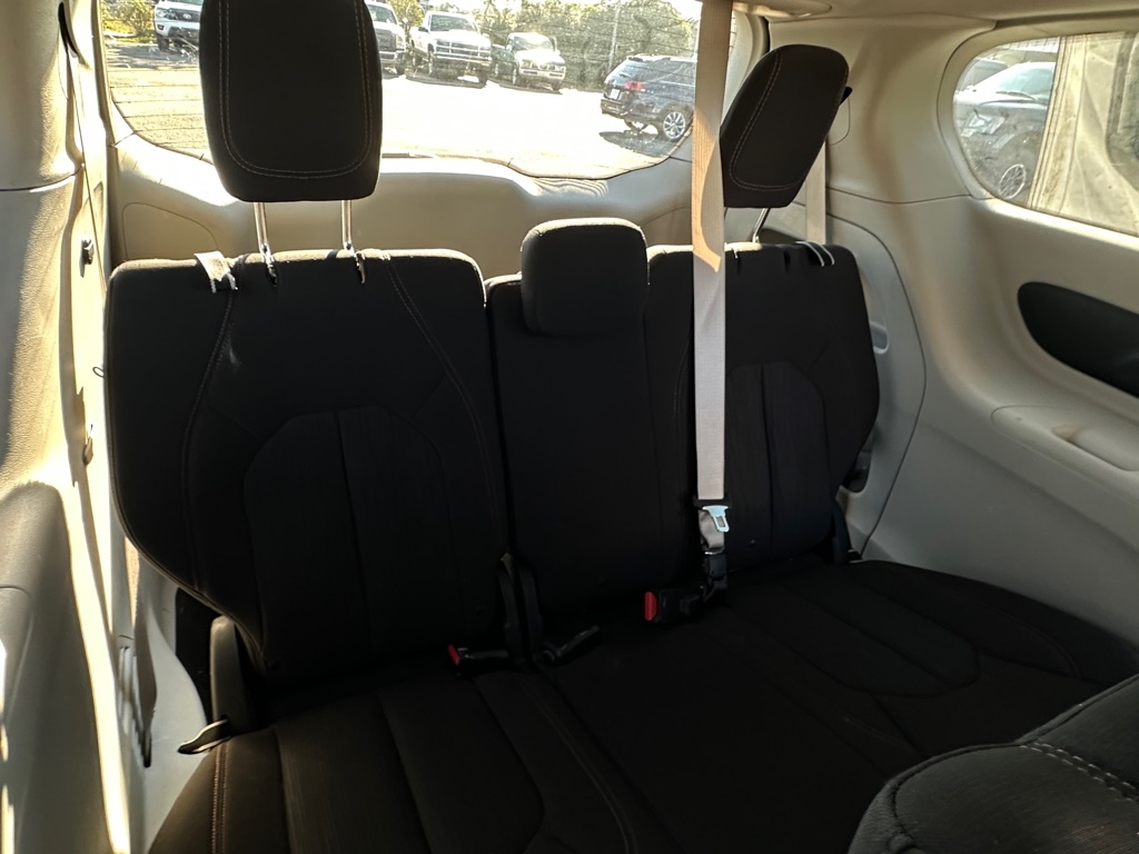 Chrysler Pacifica L 2018