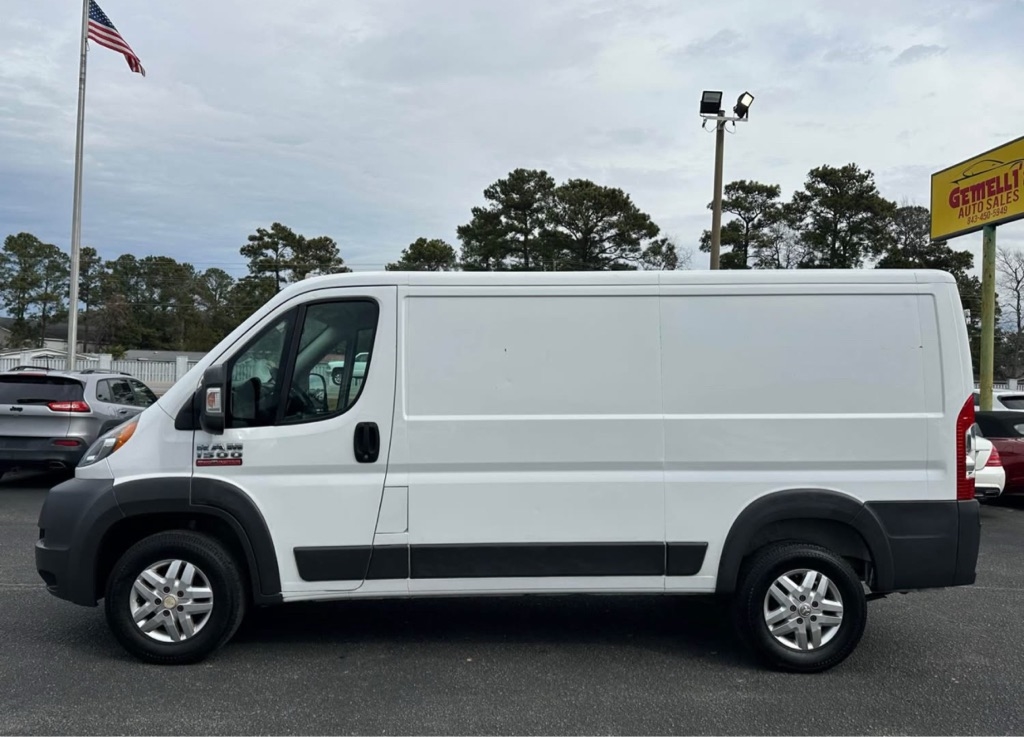 RAM Promaster 1500 Low Roof Tradesman 136-in. WB 2017