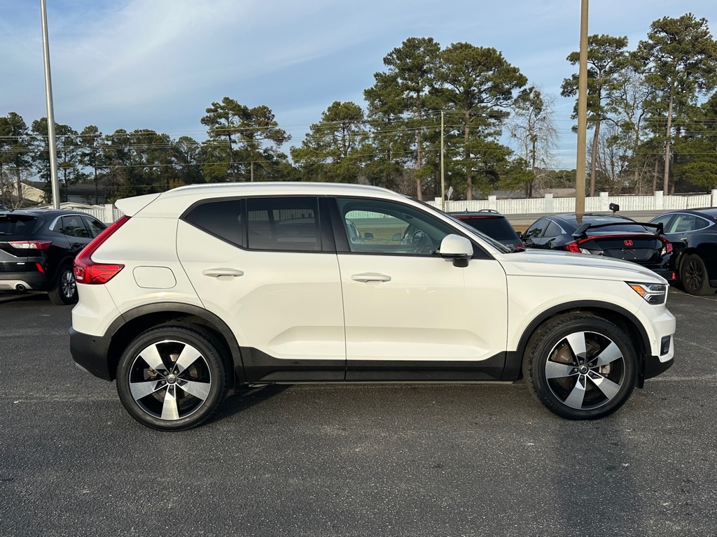Volvo XC40 T5 Momentum AWD 2019