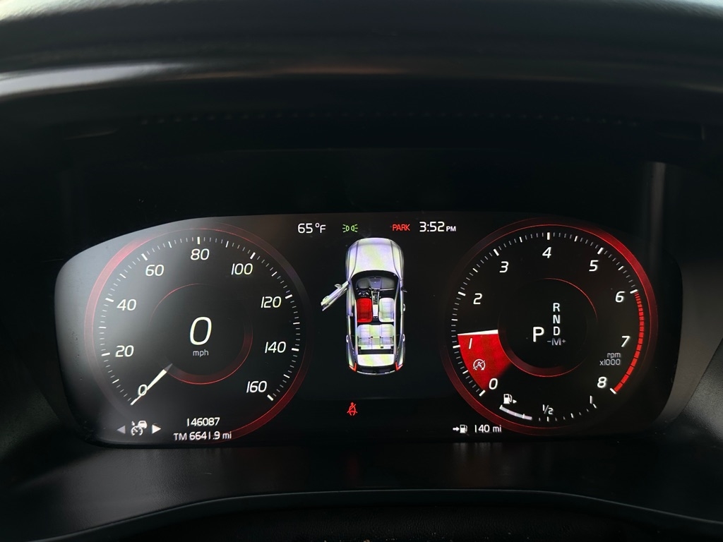 Volvo XC40 T5 Momentum AWD 2019