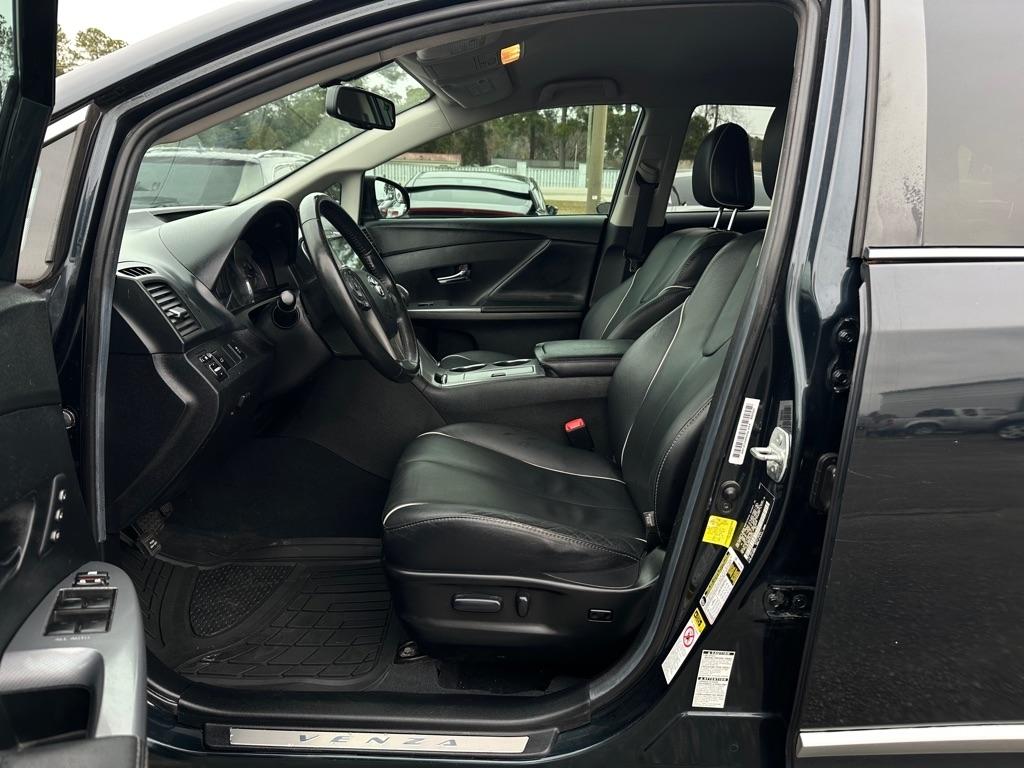 Toyota Venza 4dr Wgn V6 AWD LE (Natl) 2014