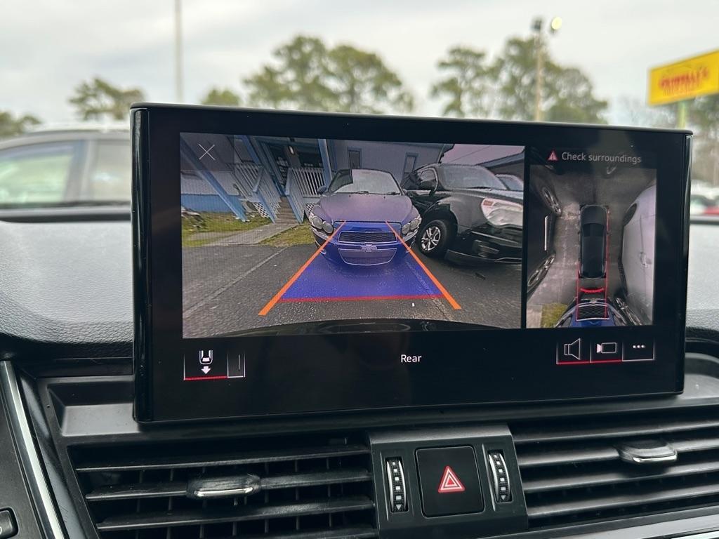 Audi Q5 Premium Plus 45 TFSI quattro 2021