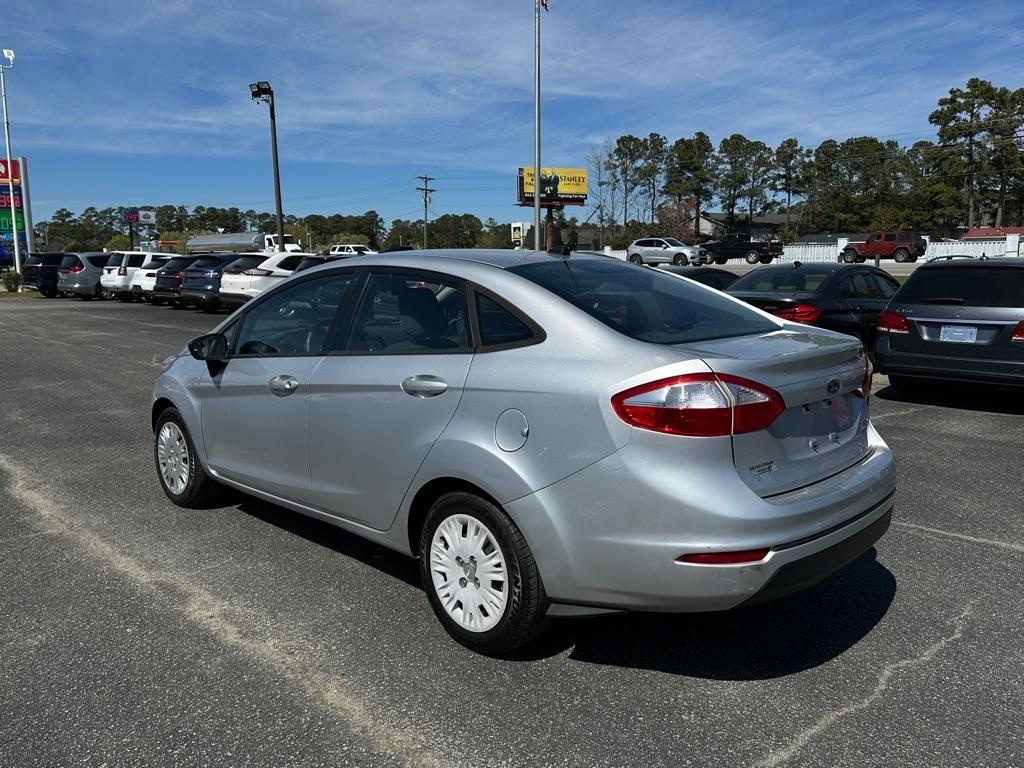 Ford Fiesta S Sedan 2014