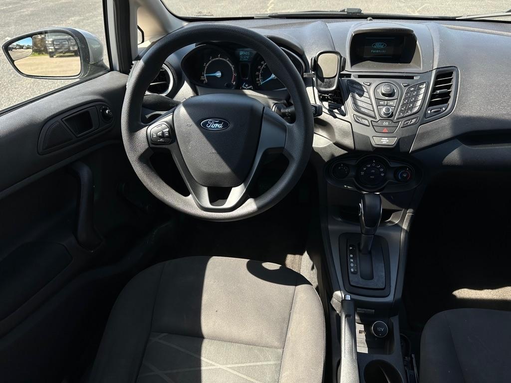 Ford Fiesta S Sedan 2014