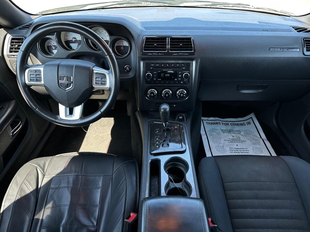 Dodge Challenger 2dr Cpe SXT 2014